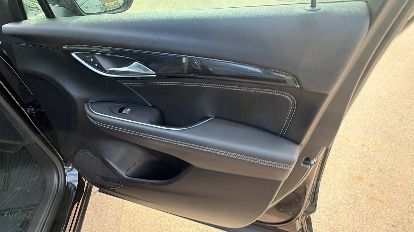 Used 2023 Buick Envision Essence w/ Sport Touring Package image 19