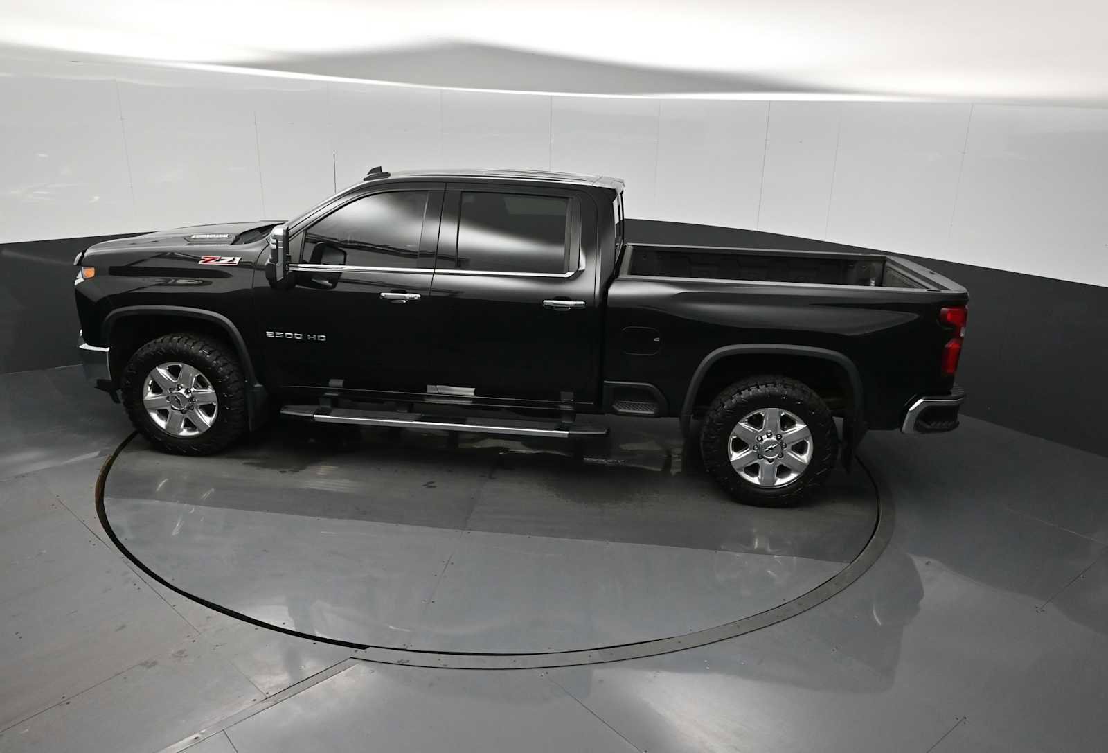 Used 2020 Chevrolet Silverado 2500 LTZ w/ LTZ Plus Package image 14