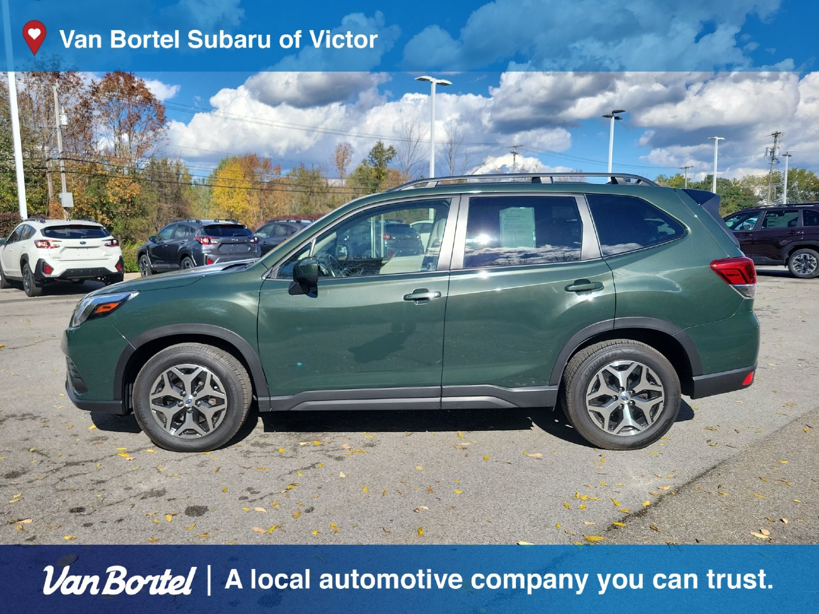 Used 2024 Subaru Forester Premium AWD/4WD image 2