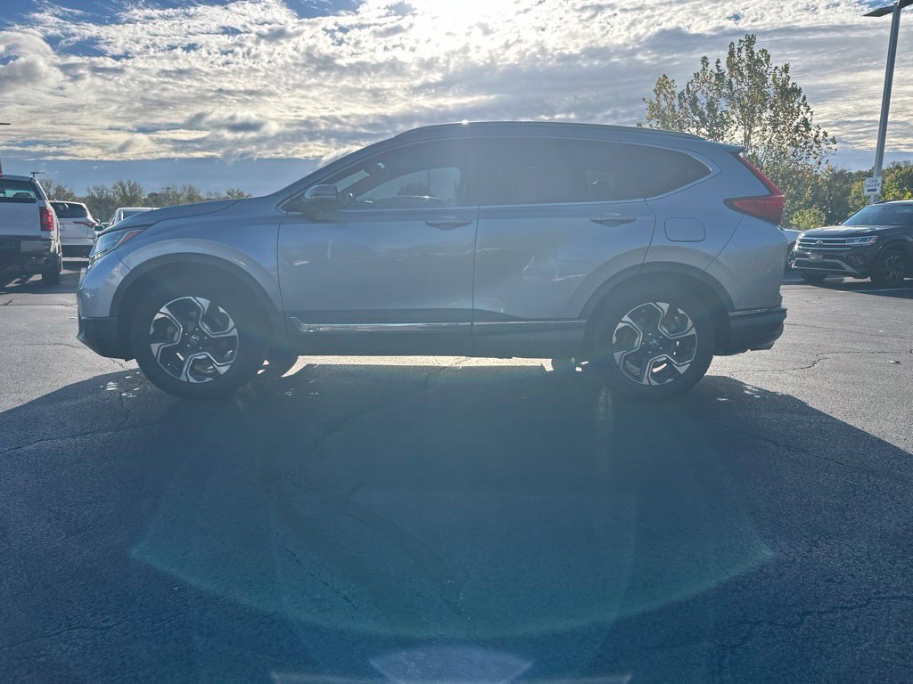 Used 2017 Honda CR-V Touring image 5