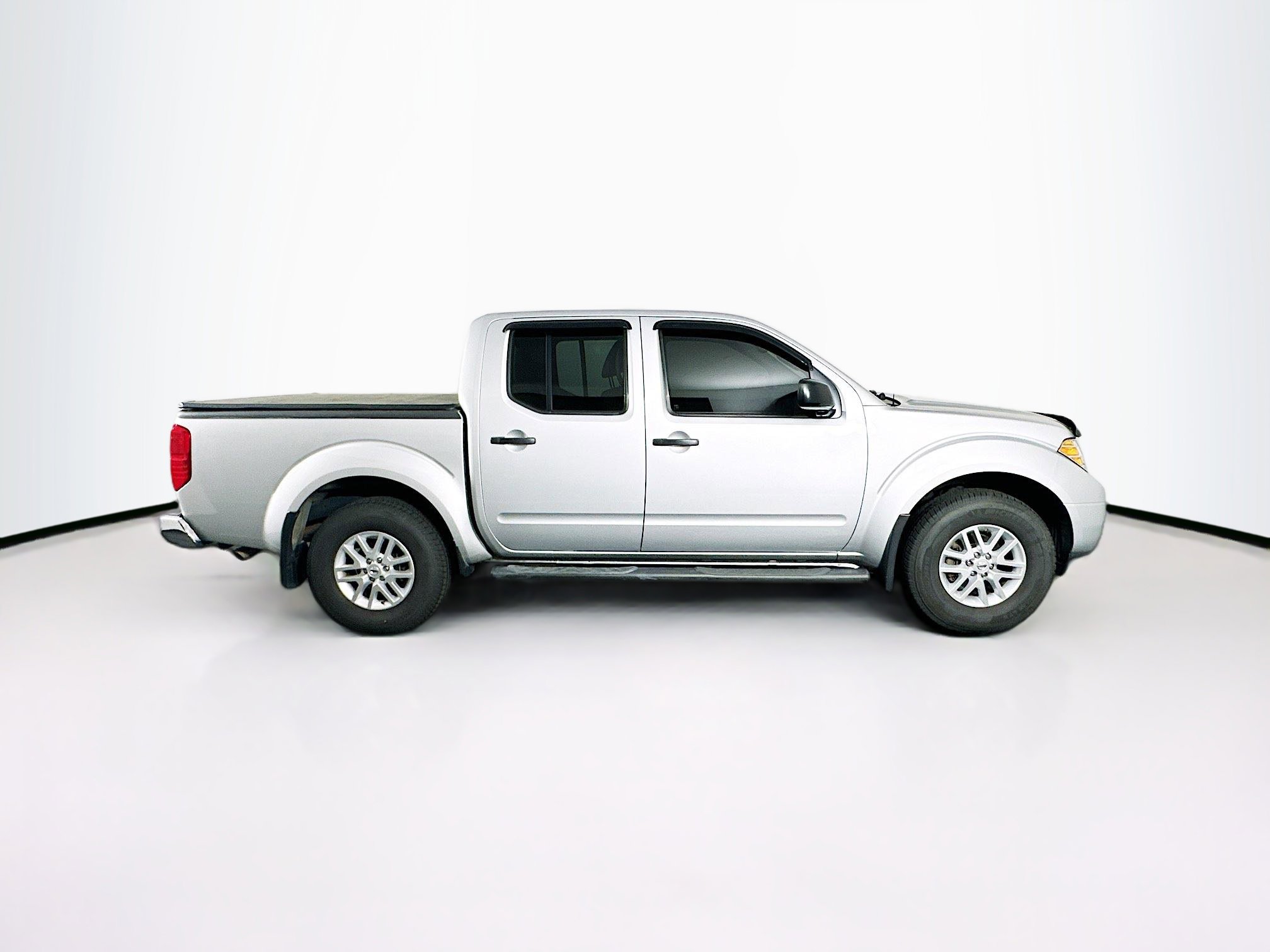 Used 2018 Nissan Frontier SV w/ Value Truck Package image 10