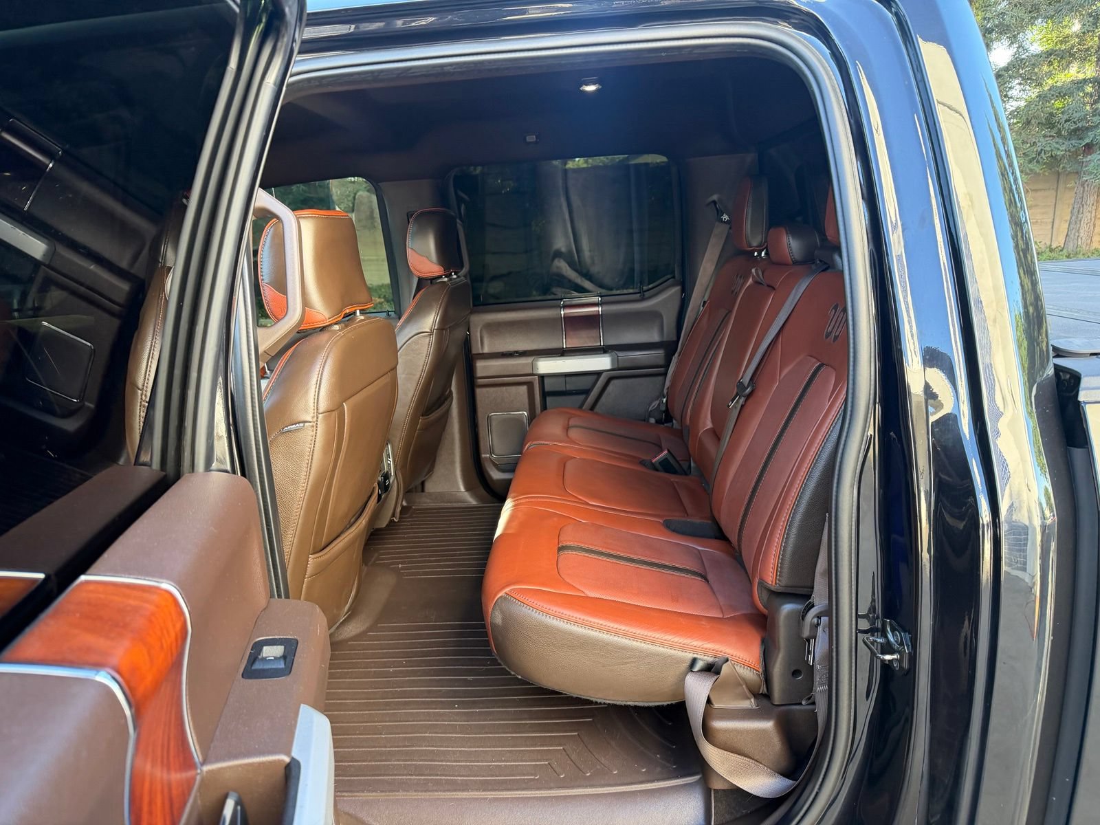 Used 2019 Ford F150 King Ranch w/ Equipment Group 601A Luxury AWD/4WD image 12