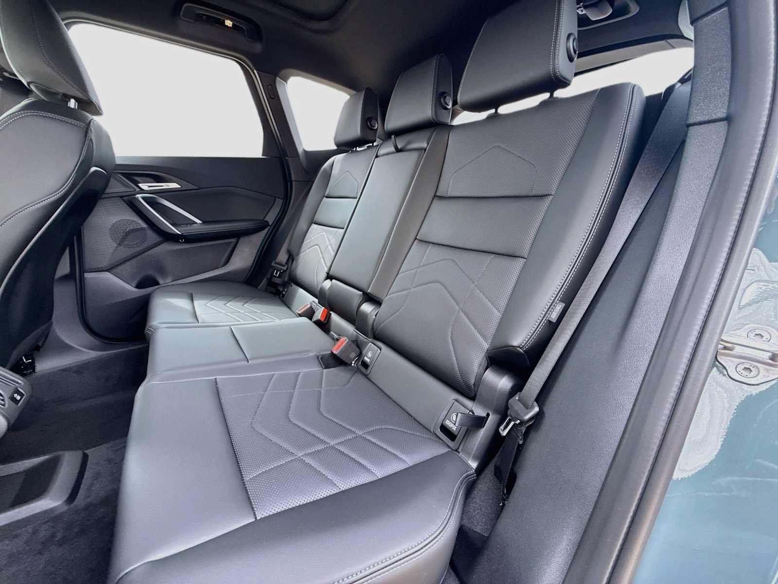 New 2027 BMW X1 xDrive28i AWD/4WD image 17
