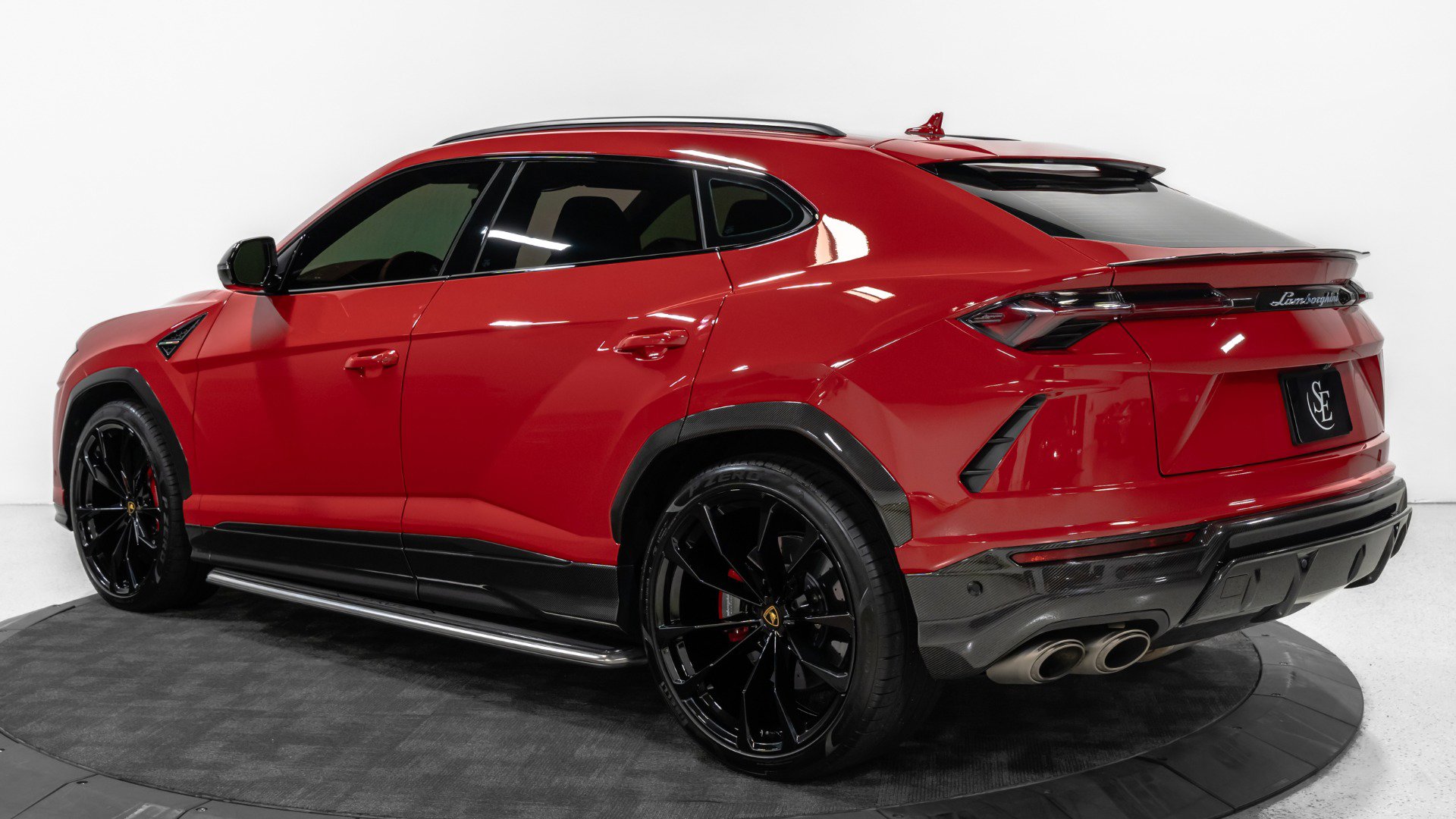 Used 2021 Lamborghini Urus image 6