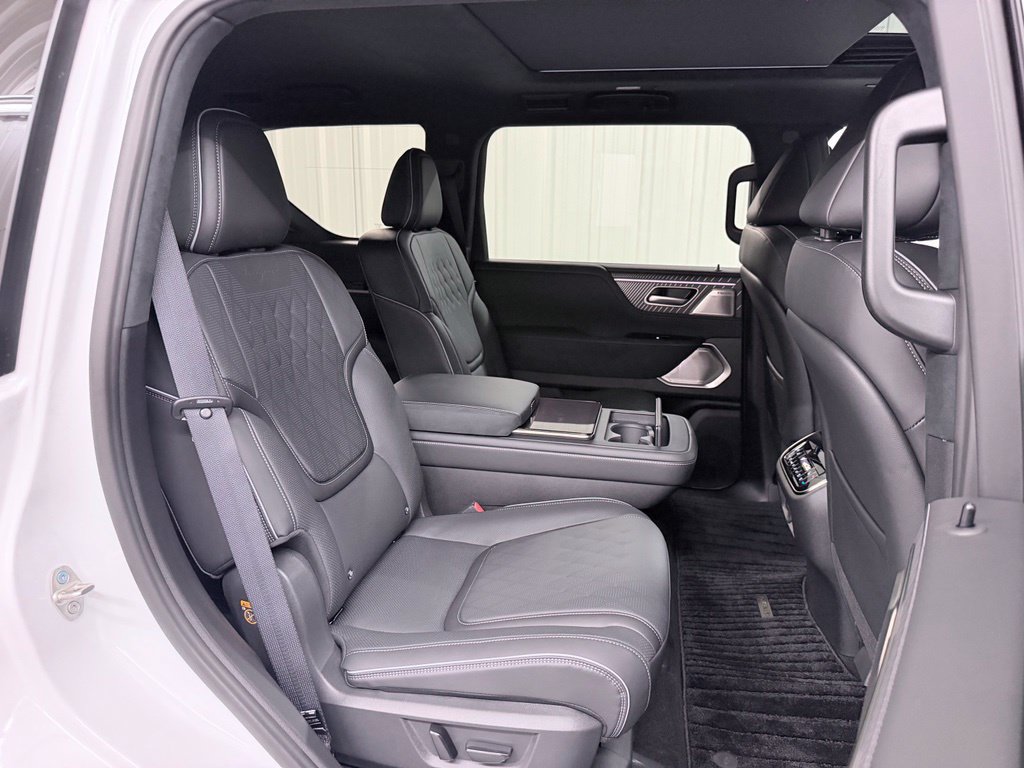 New 2027 INFINITI QX80 Autograph AWD/4WD image 57