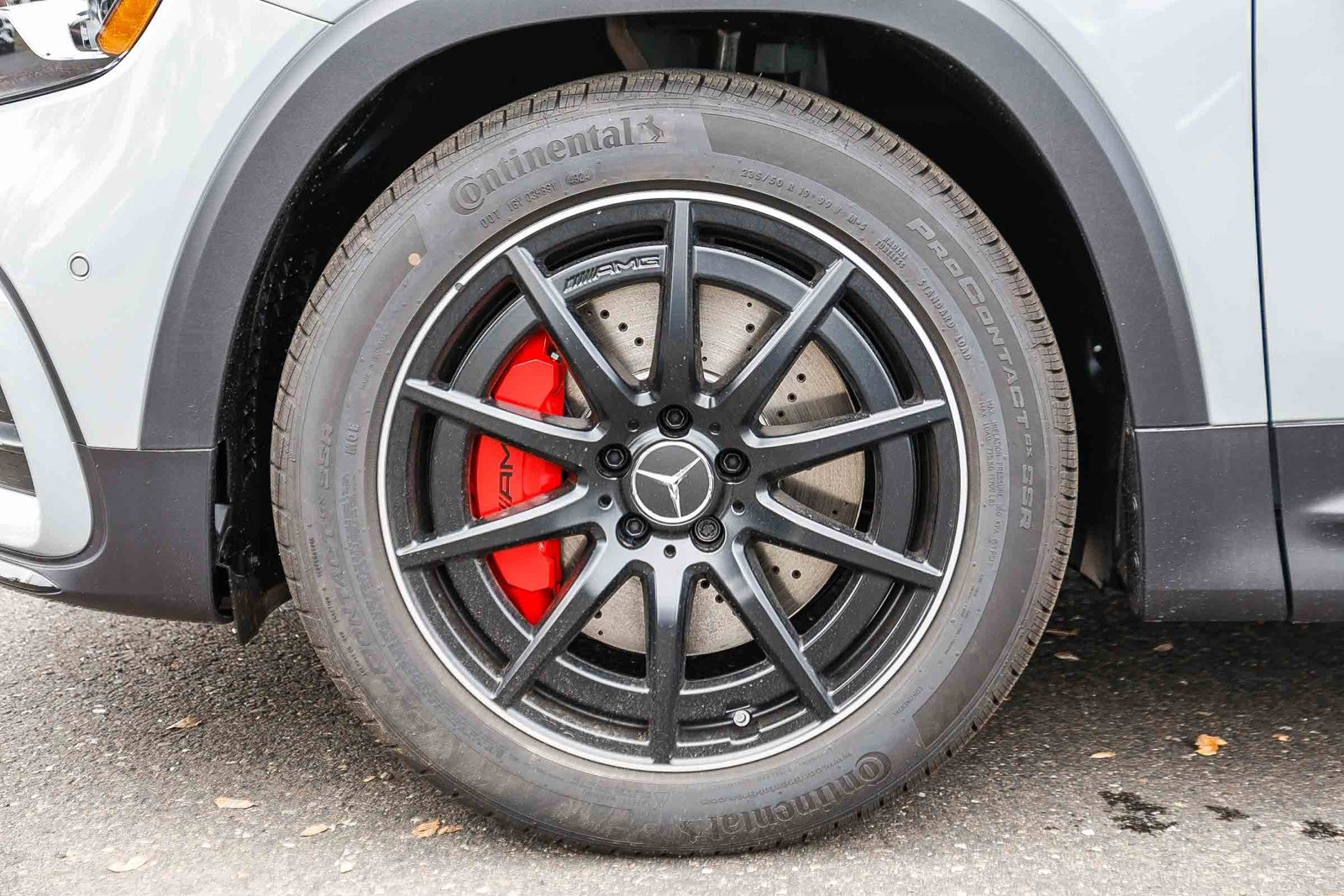 New 2026 Mercedes-Benz GLB 35 AMG 4MATIC image 9