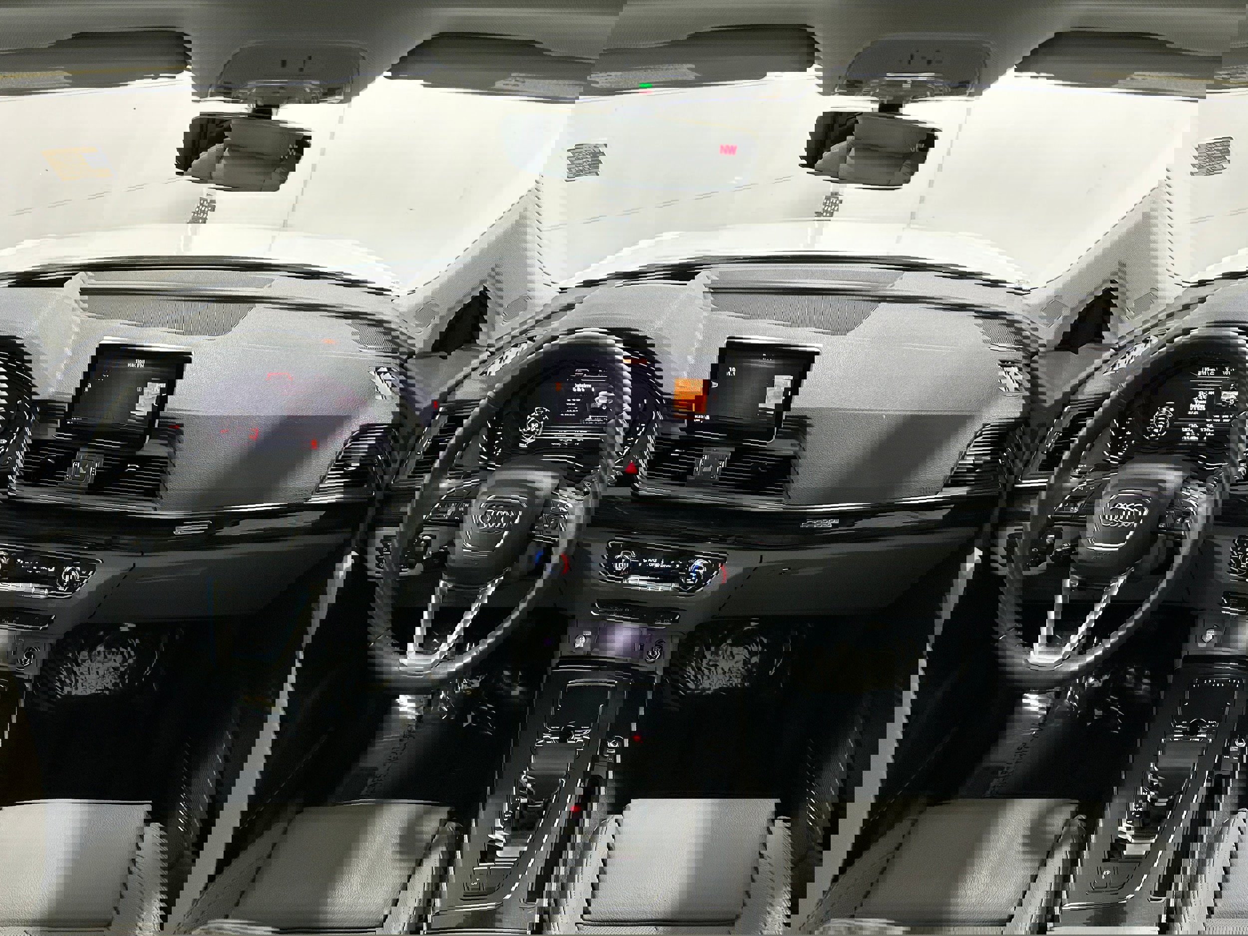 Used 2020 Audi Q5 Prestige image 14