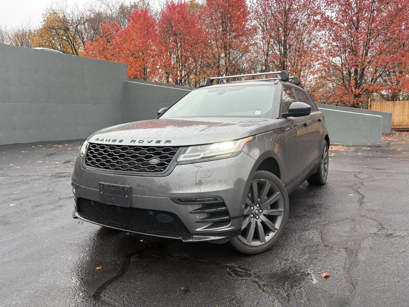 Used 2018 Land Rover Range Rover Velar R-Dynamic HSE