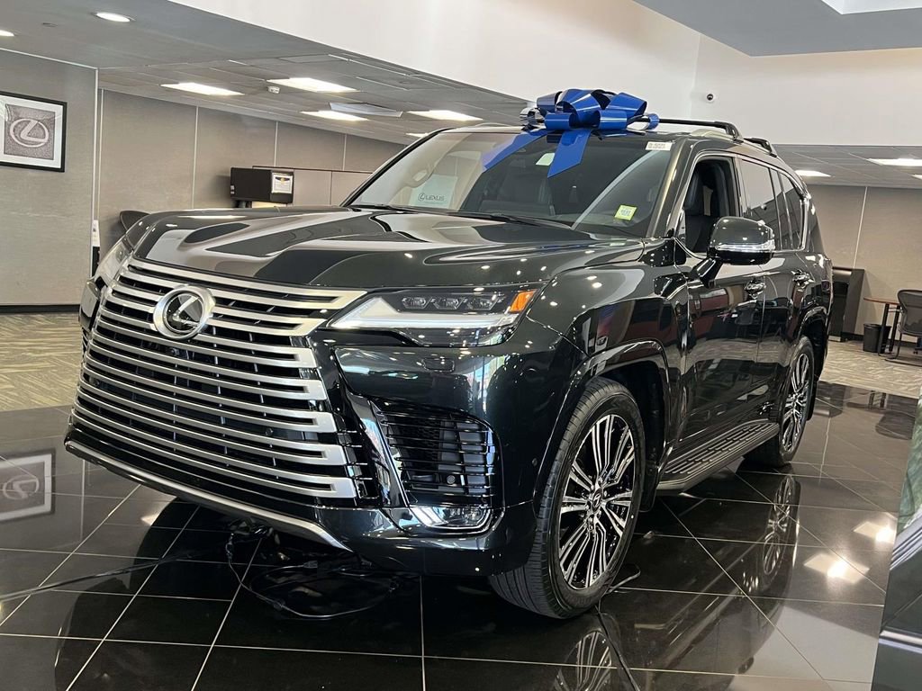 New 2026 Lexus LX 700h Luxury image 3