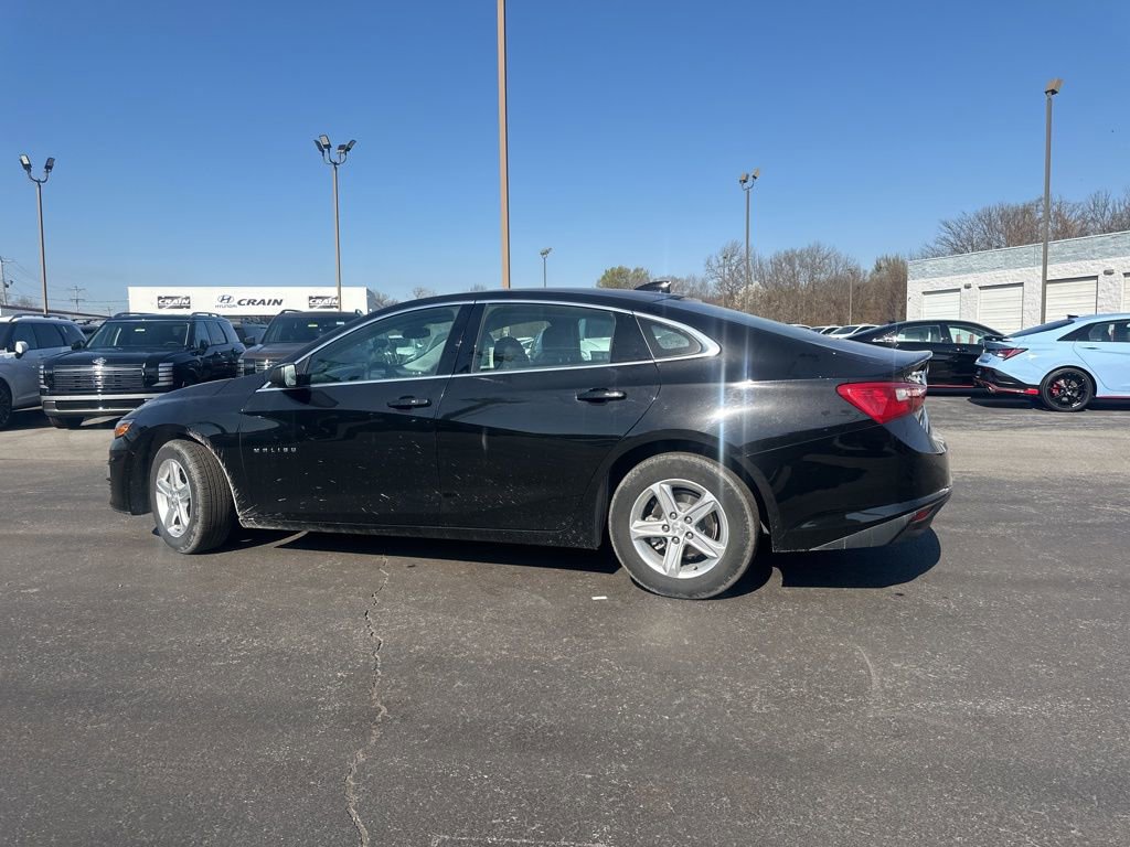 Used 2024 Chevrolet Malibu LT FWD image 15