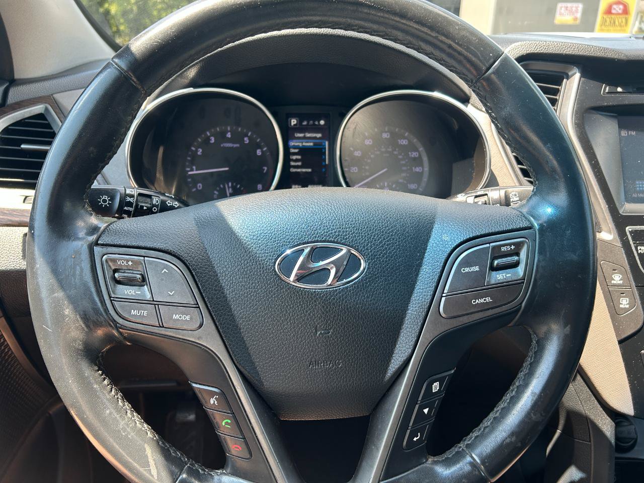 Used 2017 Hyundai Santa Fe Sport FWD image 14