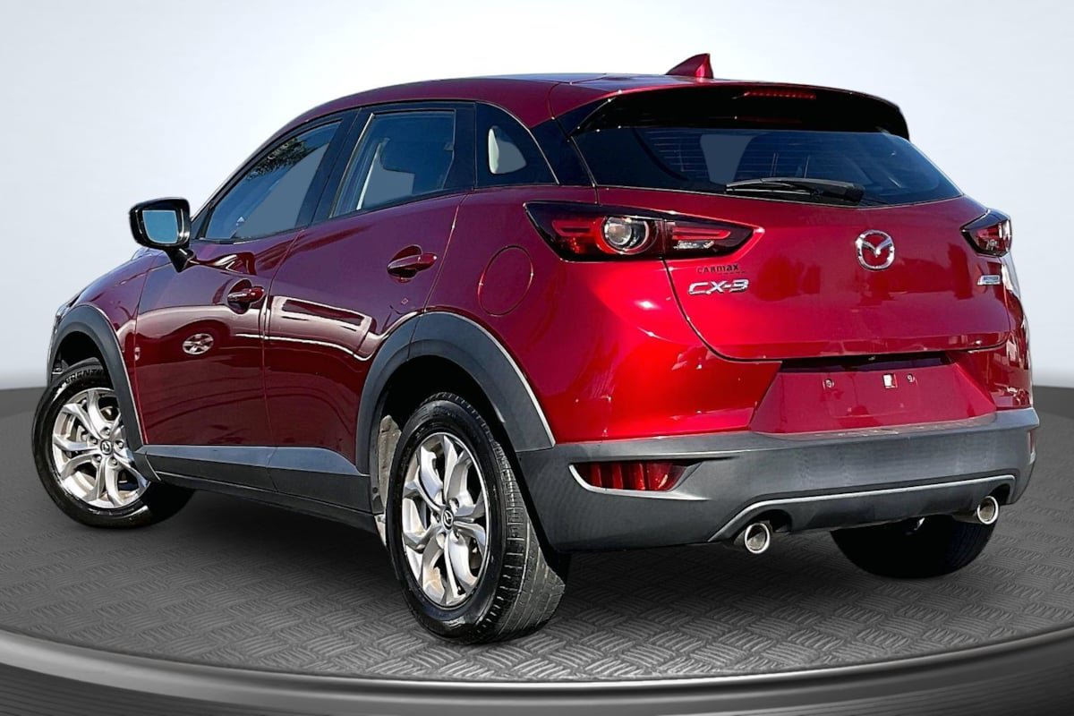 Used 2019 MAZDA CX-3 Sport w/ Sport I-ACTIVSENSE Package FWD image 2