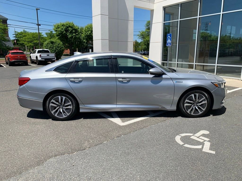 Used 2019 Honda Accord EX image 2