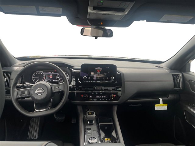 New 2025 Nissan Pathfinder Rock Creek image 5