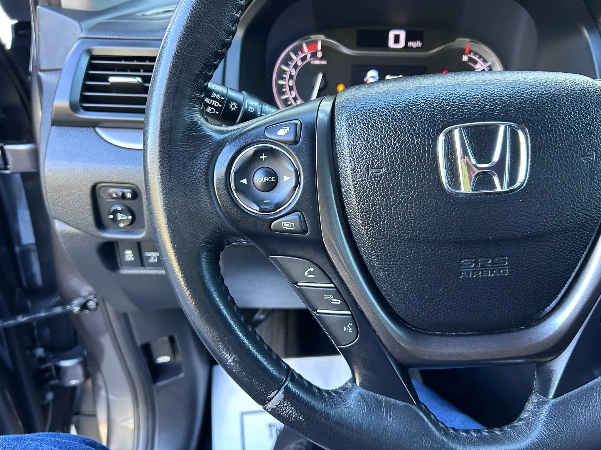 Used 2018 Honda Ridgeline RTL-T image 39