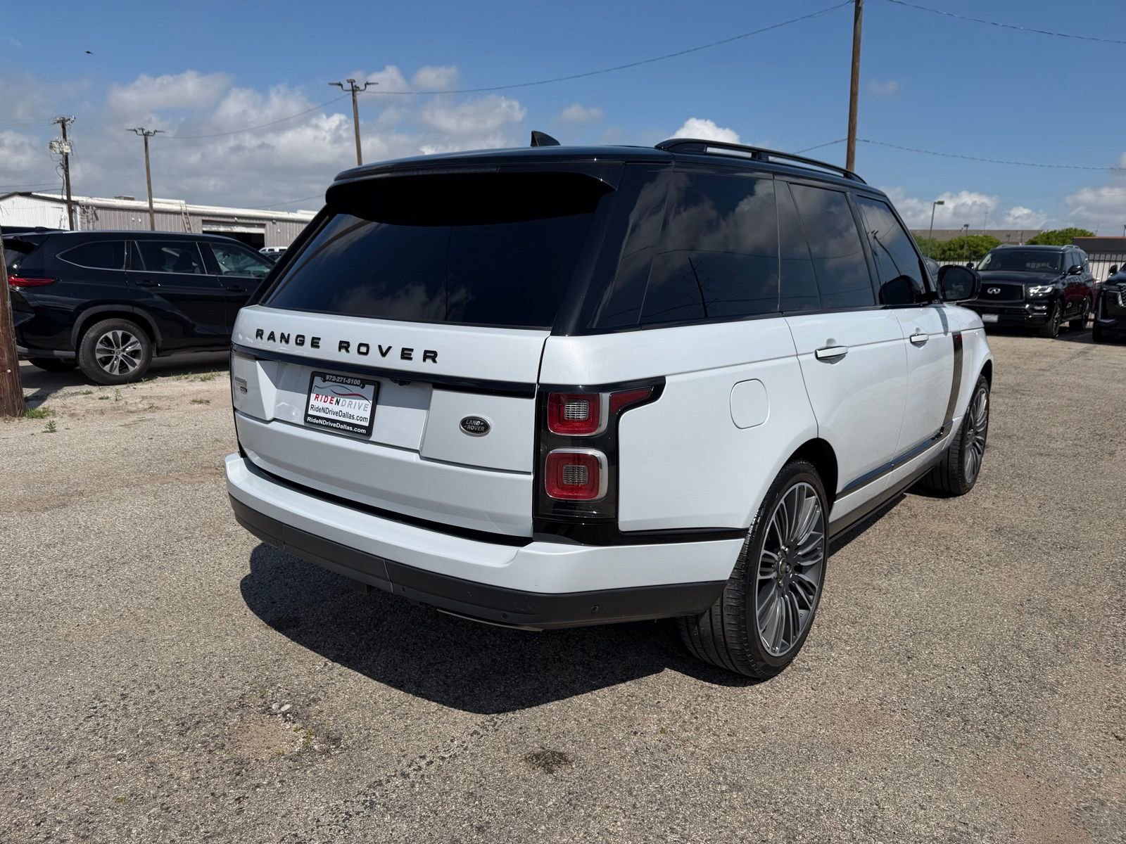 Used 2020 Land Rover Range Rover Autobiography image 7