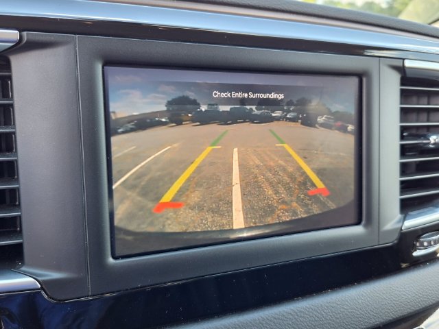 Used 2023 Chrysler Voyager LX FWD image 21