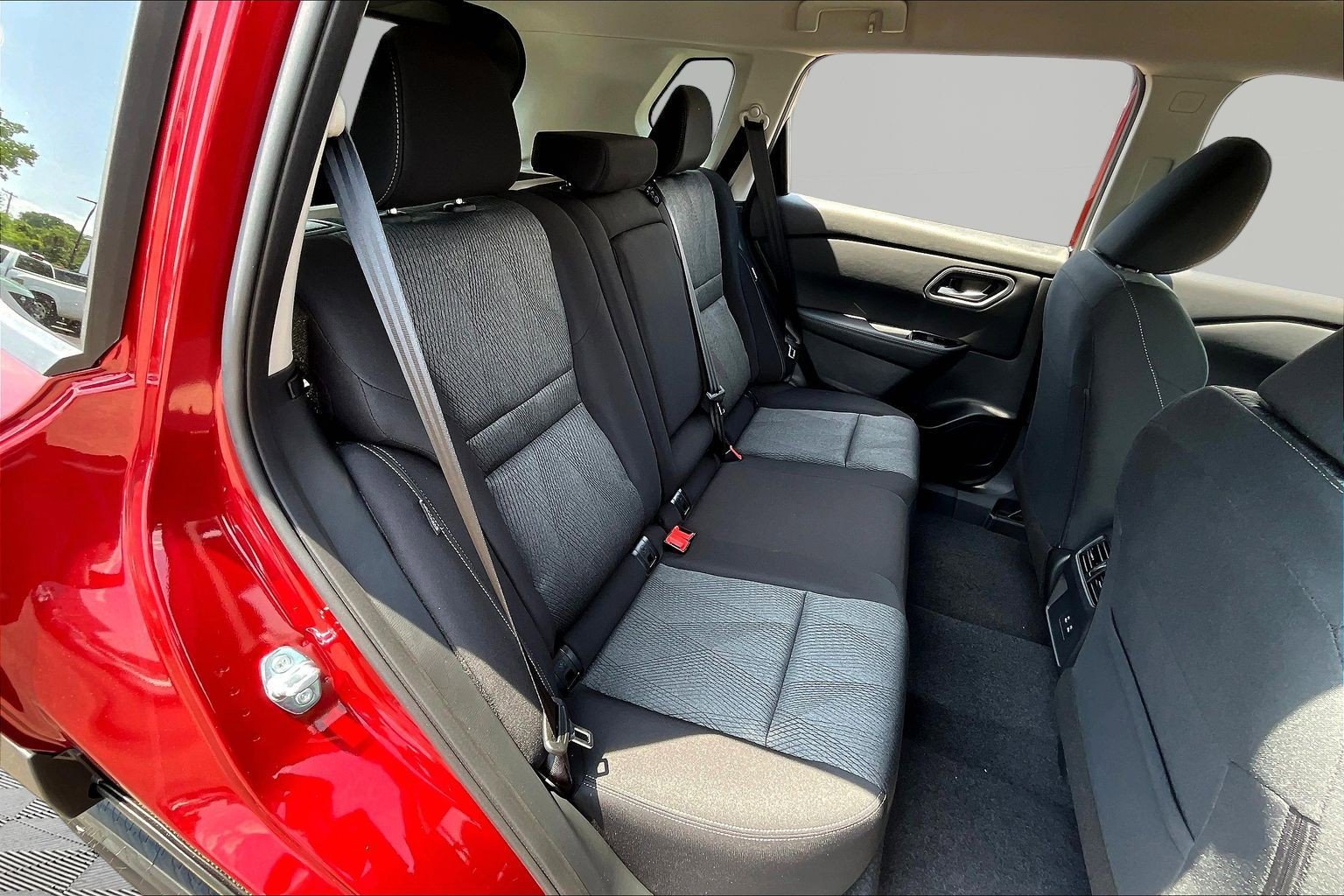 New 2026 Nissan Rogue SV AWD/4WD image 19