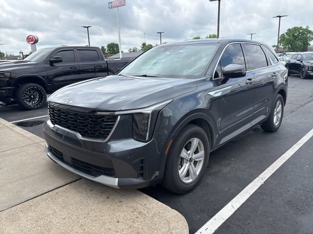 Used 2024 Kia Sorento LX