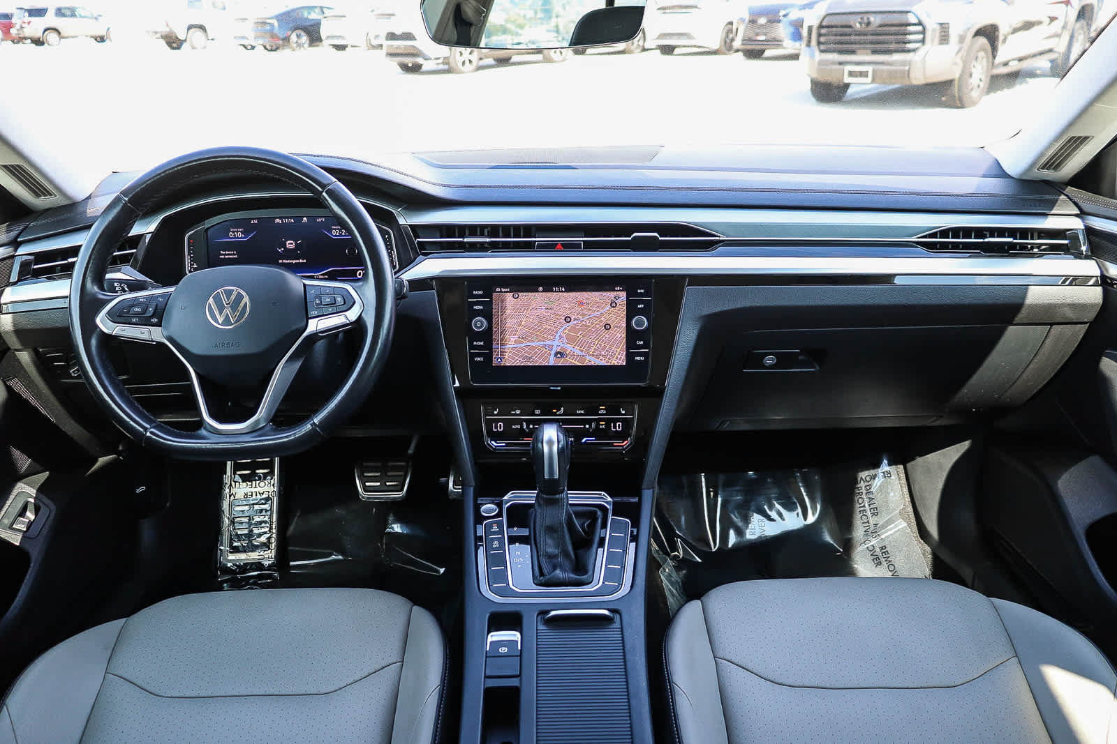 Used 2021 Volkswagen Arteon SE FWD image 12
