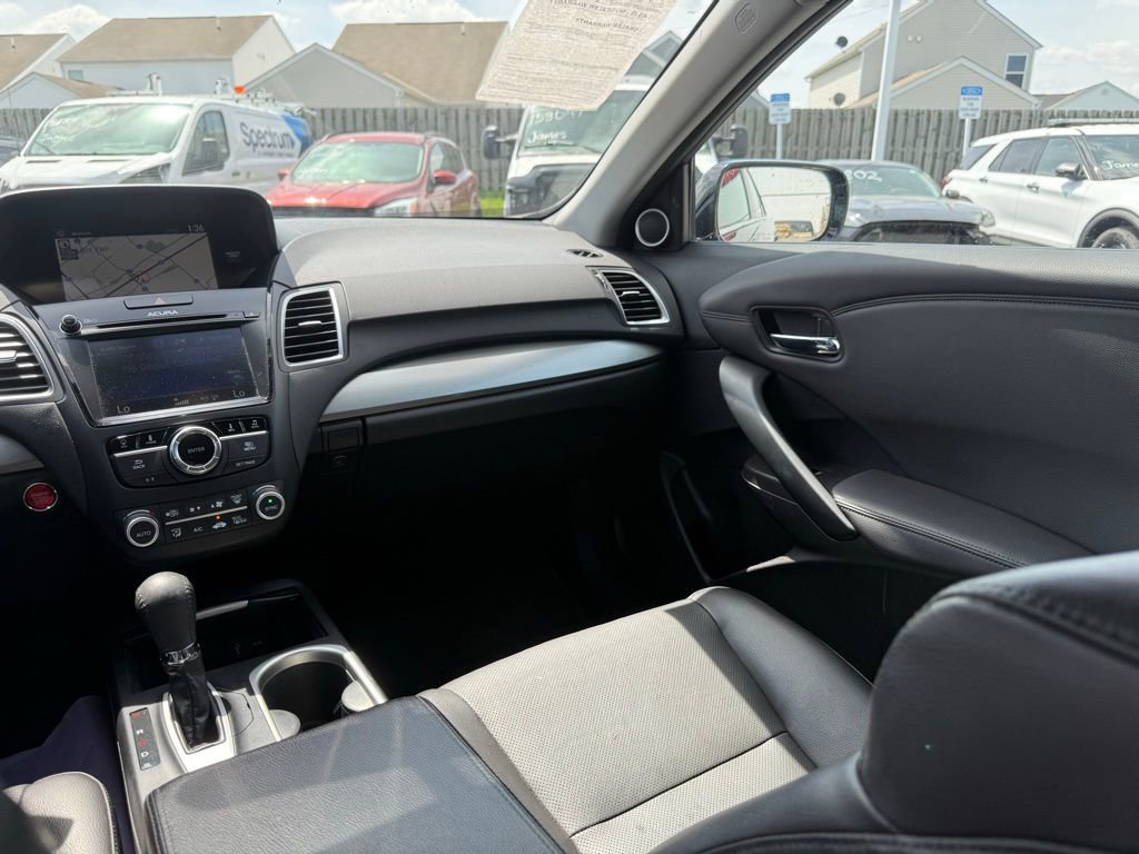Used 2016 Acura RDX AWD w/ Technology Package image 32