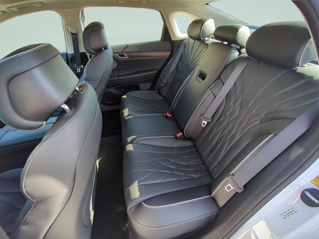 Used 2021 Genesis G80 3.5T image 9