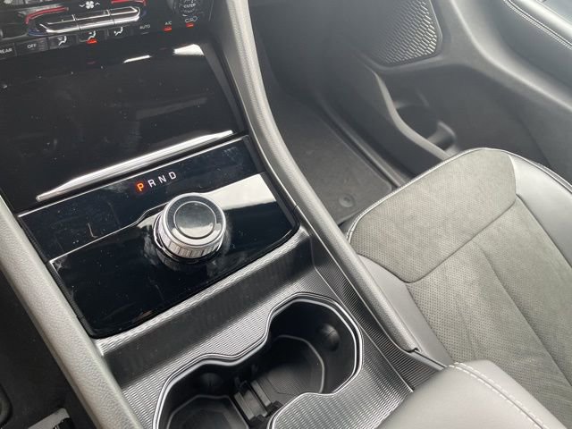 New 2025 Jeep Grand Cherokee Altitude RWD image 17