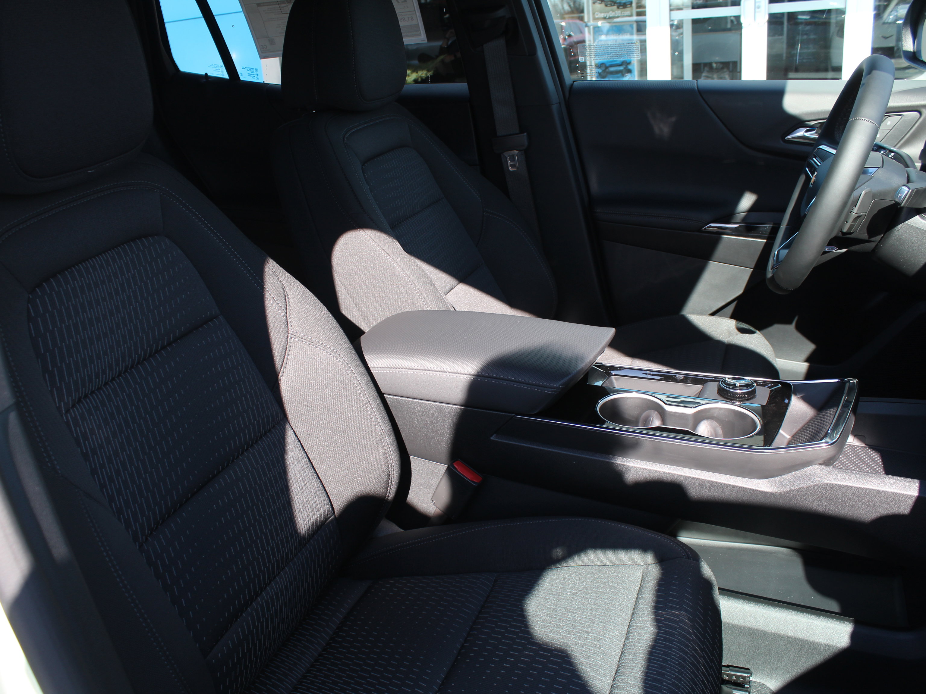 New 2026 Chevrolet Equinox LT image 27