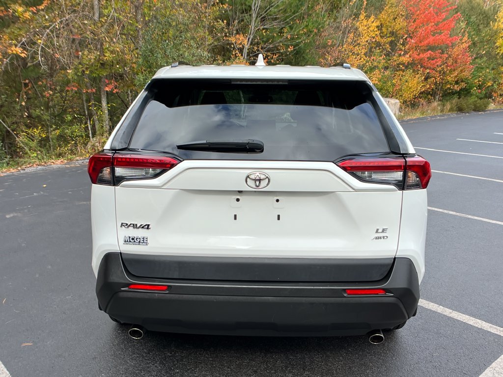 Used 2019 Toyota RAV4 LE w/ All Weather Liner Package AWD/4WD image 4