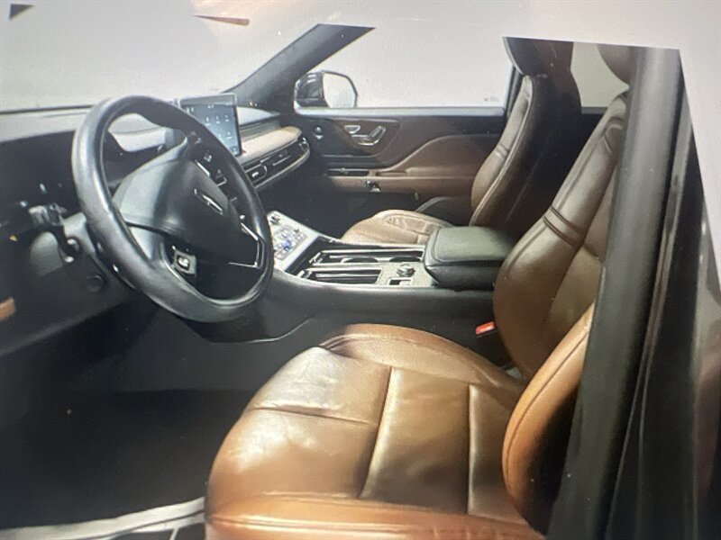 Used 2020 Lincoln Aviator Reserve w/ Equipment Group 201A AWD/4WD image 7
