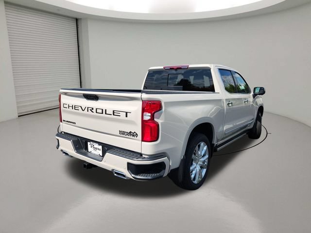 New 2026 Chevrolet Silverado 1500 High Country w/ High Country Premium Package AWD/4WD image 7