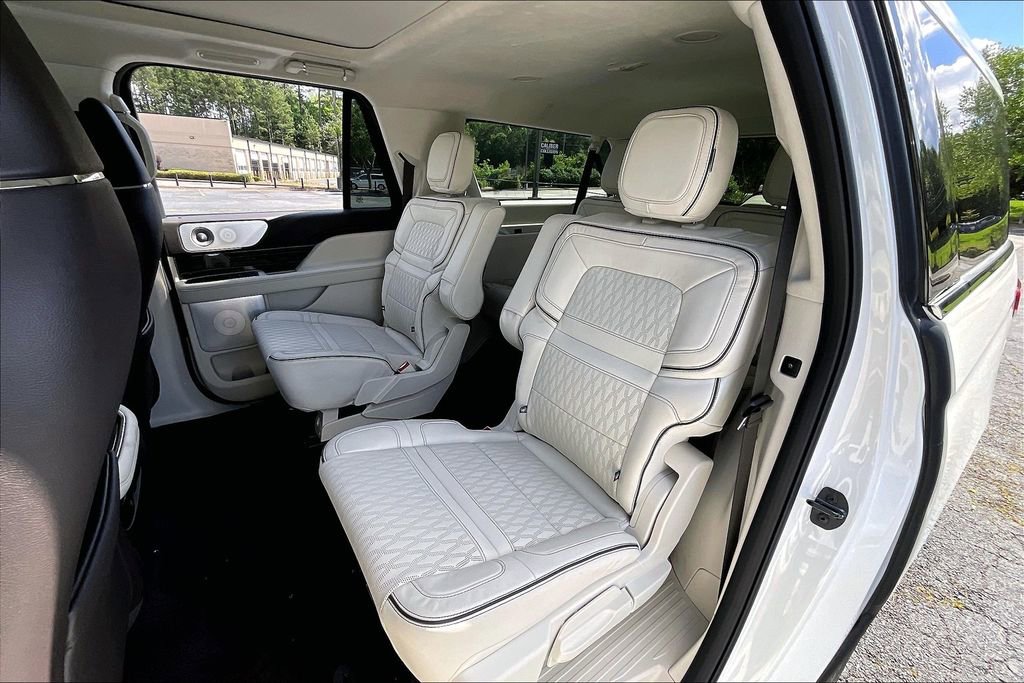 New 2024 Lincoln Navigator L Black Label image 10