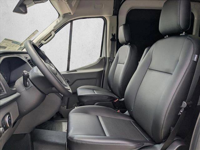 New 2025 Ford Transit 250 148 Medium Roof w/ Load Area Protection Package image 4