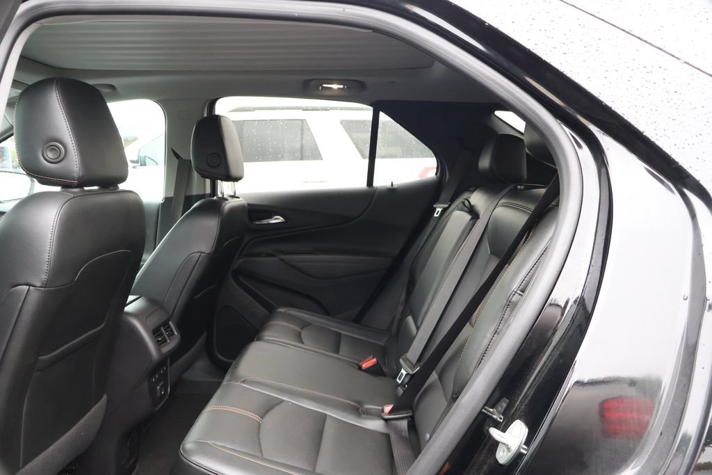 Used 2023 Chevrolet Equinox Premier AWD/4WD image 35