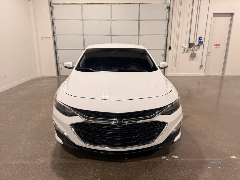 Used 2024 Chevrolet Malibu RS image 2