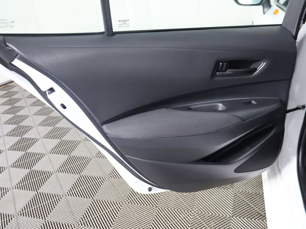 Used 2024 Toyota Corolla LE FWD image 21
