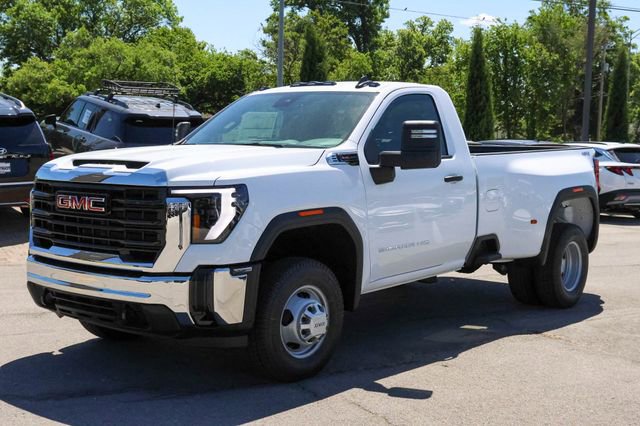 New 2026 GMC Sierra 3500 Pro AWD/4WD image 6