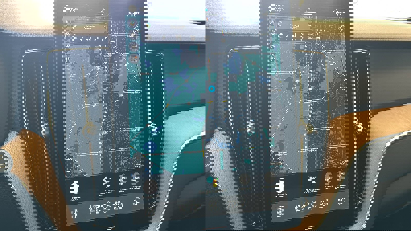 New 2026 Volvo XC60 T8 Plus w/ Protection Package Premier image 16