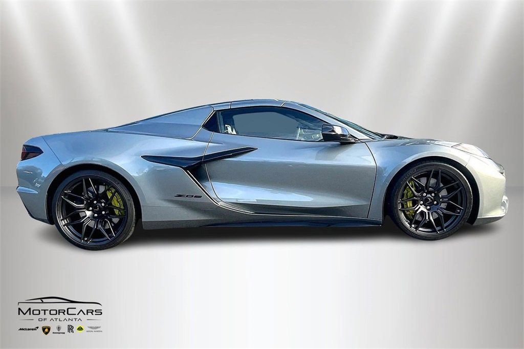 Used 2023 Chevrolet Corvette Z06 image 6