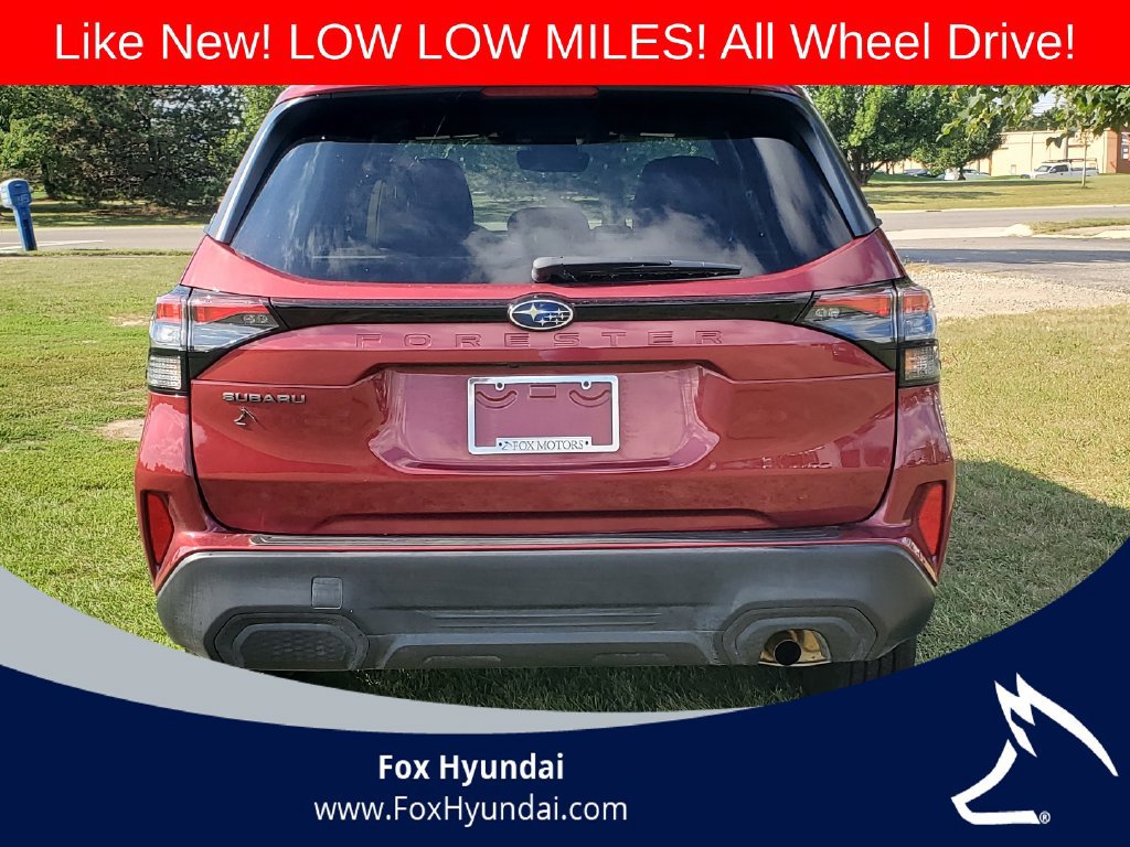 Used 2026 Subaru Forester Premium AWD/4WD image 4