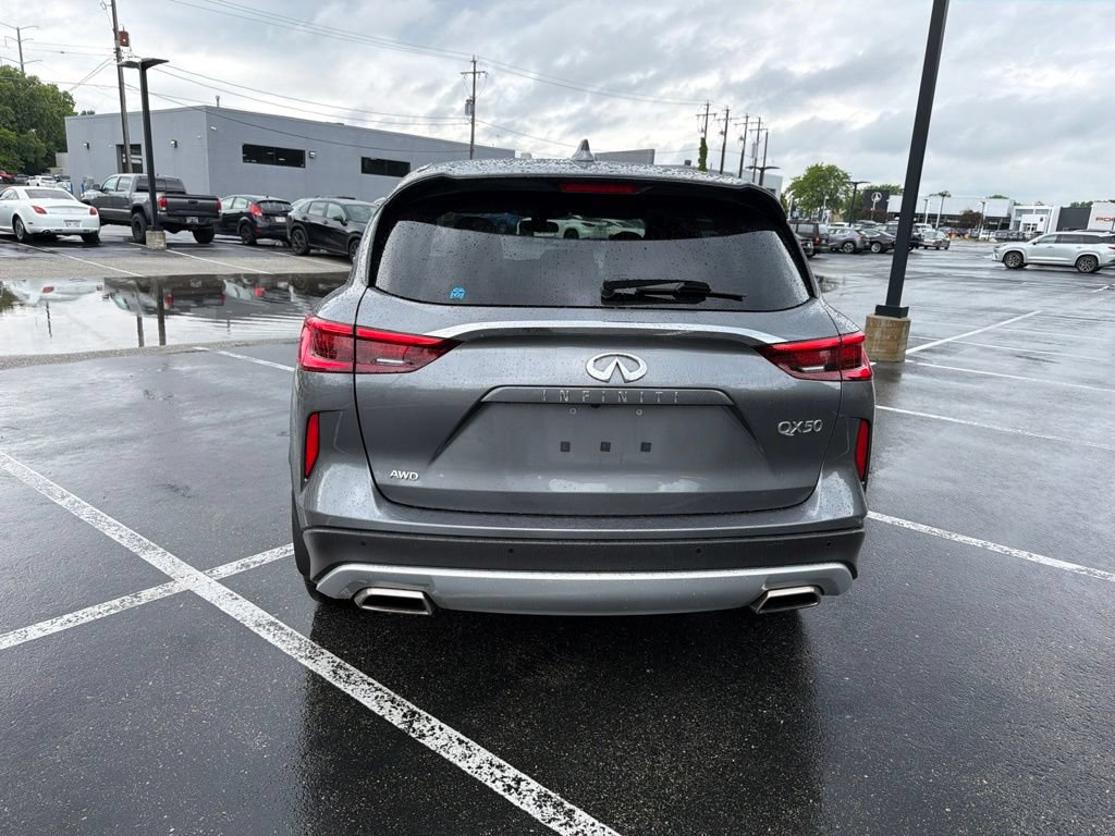Used 2021 INFINITI QX50 Pure AWD/4WD image 4