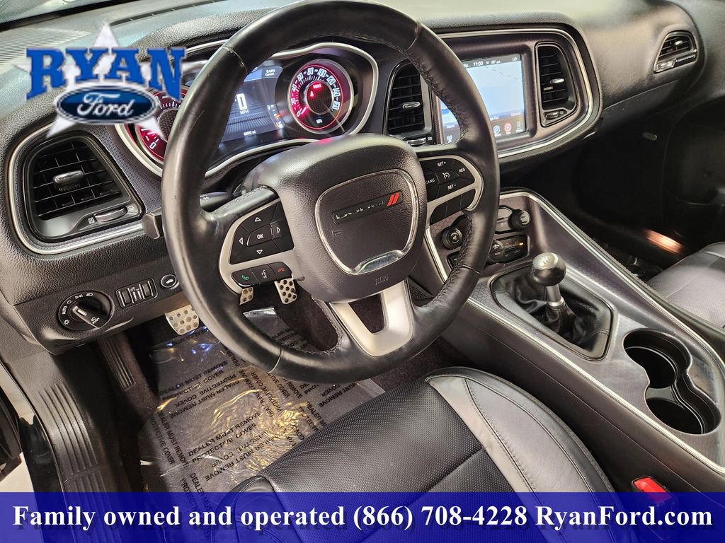 Used 2016 Dodge Challenger R/T Plus image 20