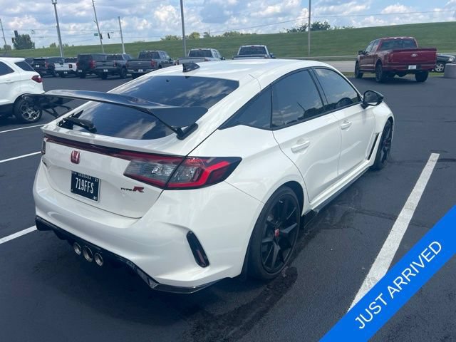 Used 2025 Honda Civic Type R image 4