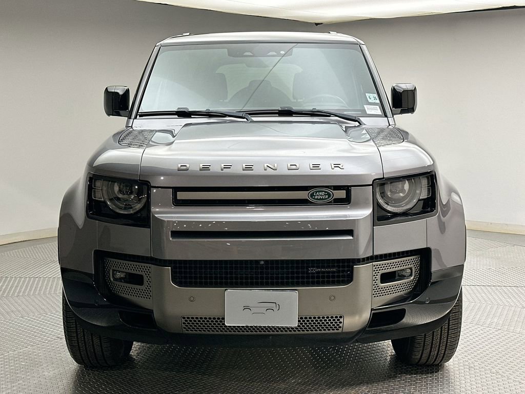 Used 2022 Land Rover Defender 110 X-Dynamic SE image 16
