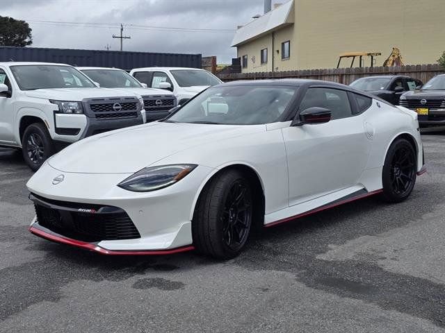 New 2025 Nissan Z NISMO w/ Floor Mat Package image 2