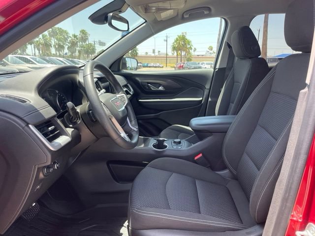 Used 2024 GMC Terrain SLE w/ Driver Convenience Package FWD image 19