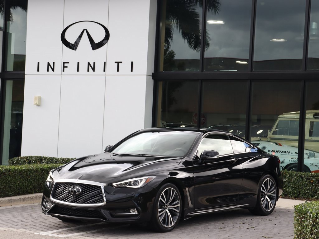 Certified 2022 INFINITI Q60 3.0t Luxe w/ Essential Package