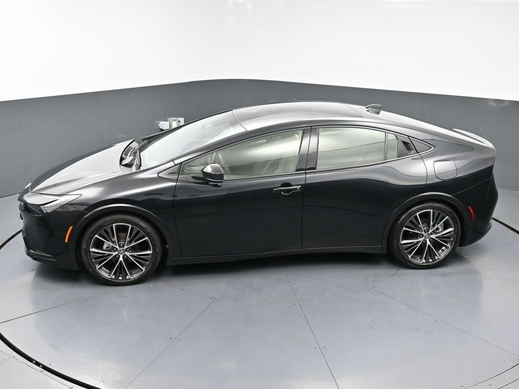 Used 2024 Toyota Prius XLE image 44