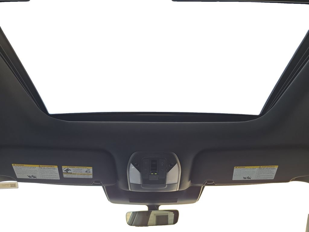 Used 2025 INFINITI QX60 Luxe w/ Black Edition image 14