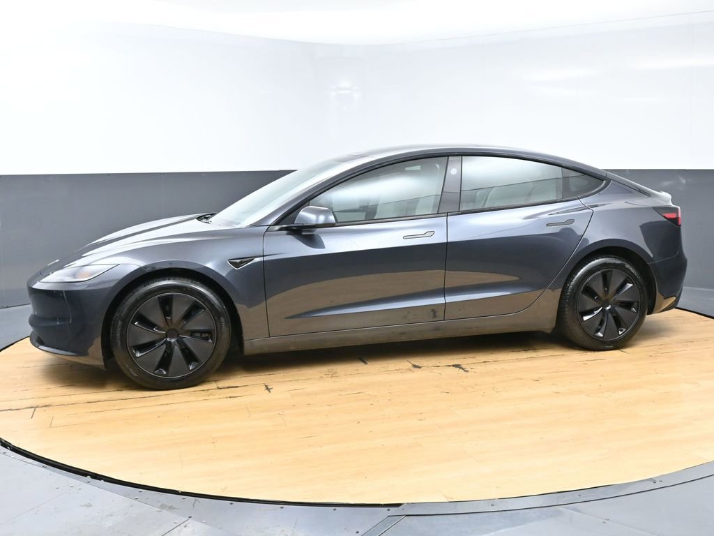 Used 2025 Tesla Model 3 Long Range image 5